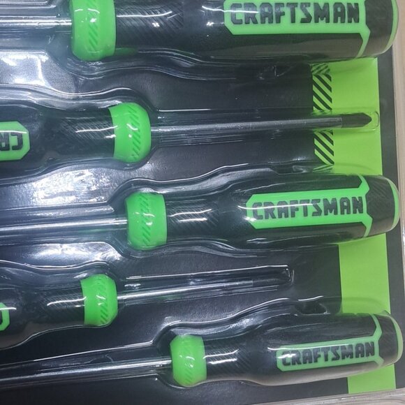 Craftsman Hi Visibility Screwdriver Set. 5pc, No 1 &2 Phillips, 3/16, 1/4, 5/16 - Picture 3 of 5